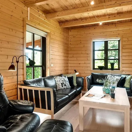 Beautiful Home In Glesborg With Sauna Дом отдыха *